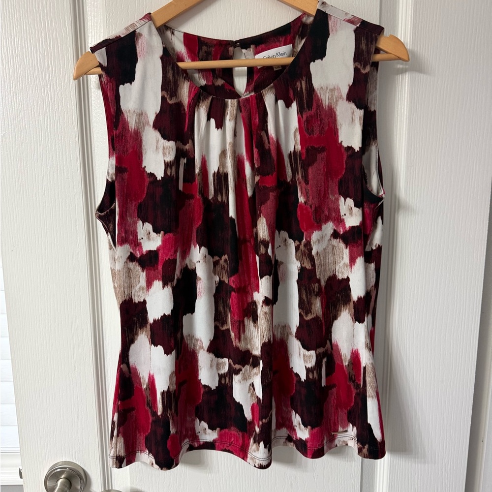 Calvin Klein Sleeveless Blouse Red Print Size L